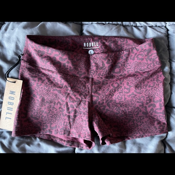 NOBULL Pants - Nobull Plush Heather Shorts